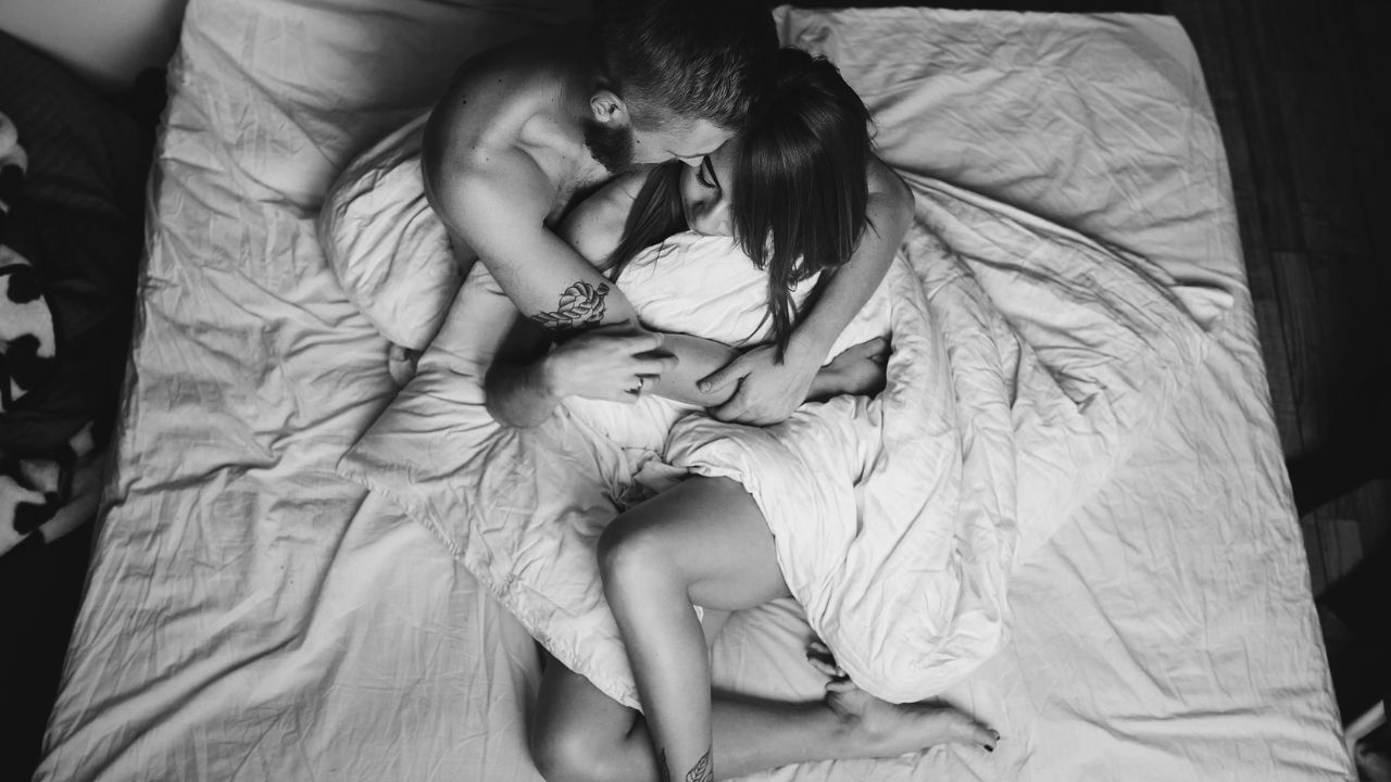 12 Best Bedtime Stories For Girlfriend